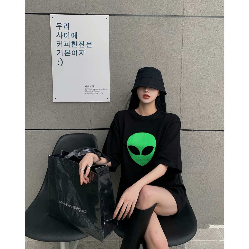 Áo Thun Ngắn Tay Dáng Rộng In Hình Người Ngoài Hành Tinh Xanh Lá Thời Trang Đường Phố Cho Cặp Đôi