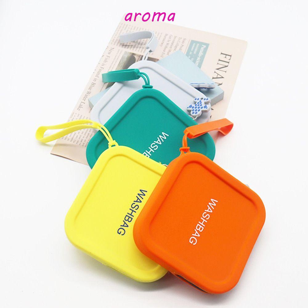 Túi Đựng Khăn Giấy / Dây Cáp Bằng Silicon Thiết Kế Nhỏ Gọn Dễ Thương Kèm Móc Treo Tiện Dụng Cho Nữ