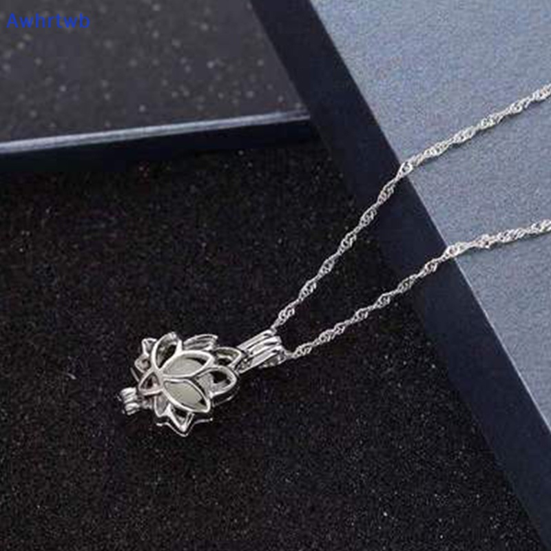 Vòng cổ Mặt Hoa Sen Phát Sáng Thời Trang Cho Nữ Mới