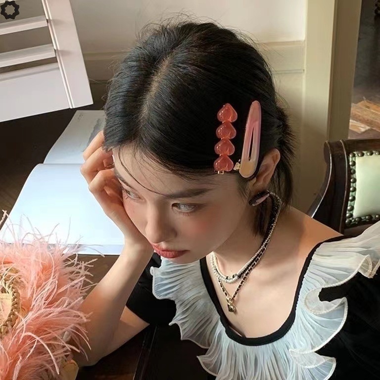 Kẹp Tóc Mái Trán Màu Hồng Hình Trái Tim Dễ Thương
