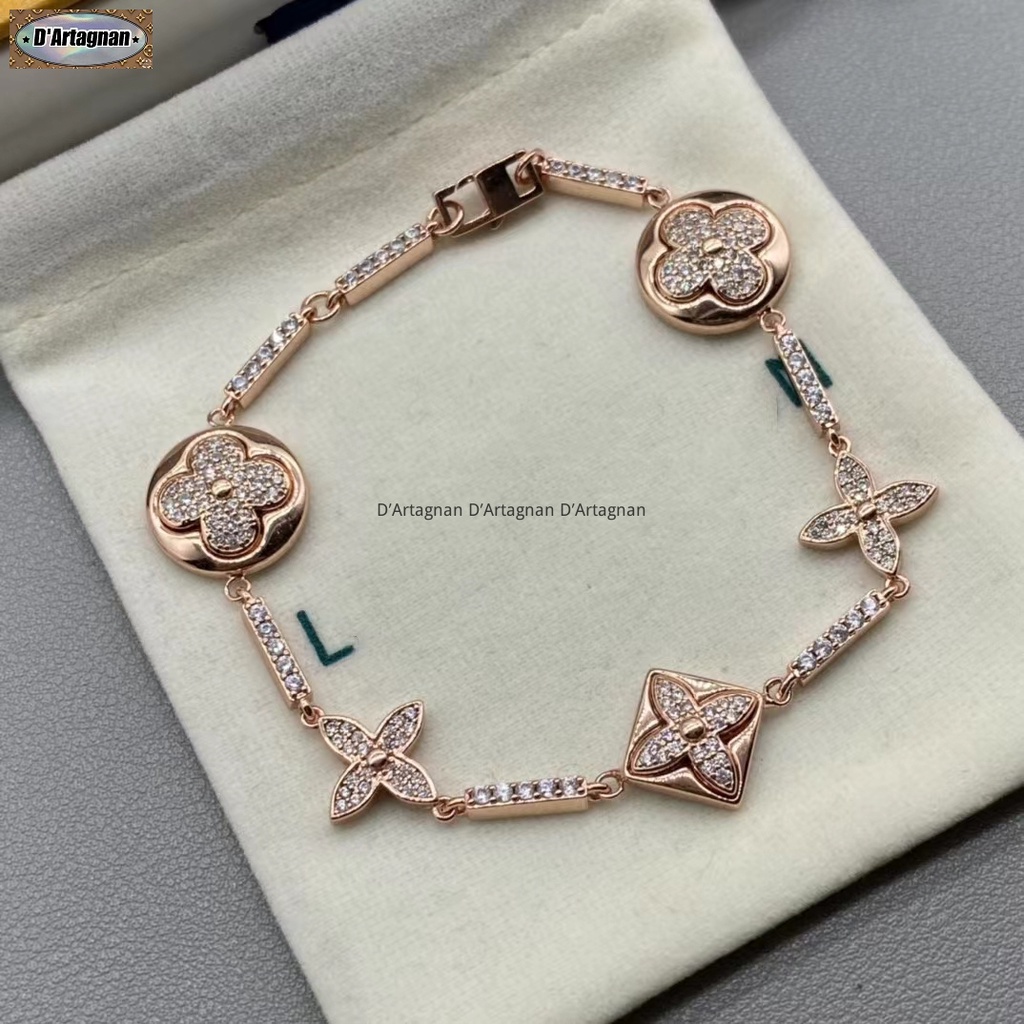 'TOP'Vòng đeo tay kim cương hoa MONOGRAM Vòng đeo tay vàng hồng Vòng đeo tay bằng đồng mạ vàng với dấu thép Hàn Quốc 2023 Vòng đeo tay nữ tái tạo mới