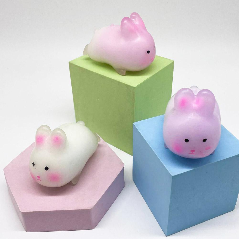 Đồ Chơi Xốp Squishy Giảm Stress Hình Thỏ / Gà / Dâu Tây Dễ Thương Cho Bé I0M8