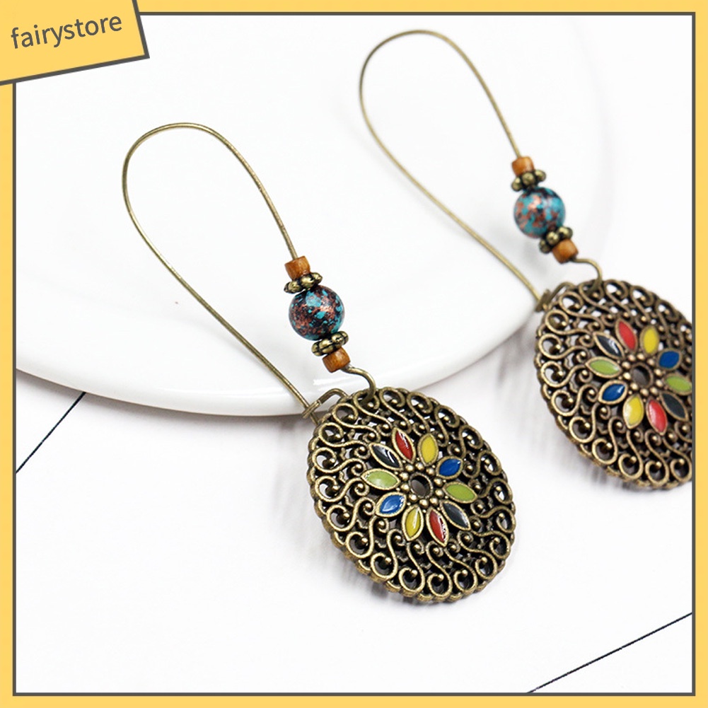 Bông Tai Dáng Dài Mặt Tròn Khắc Họa Tiết Hoa Phong Cách Cổ Điển Thời Trang