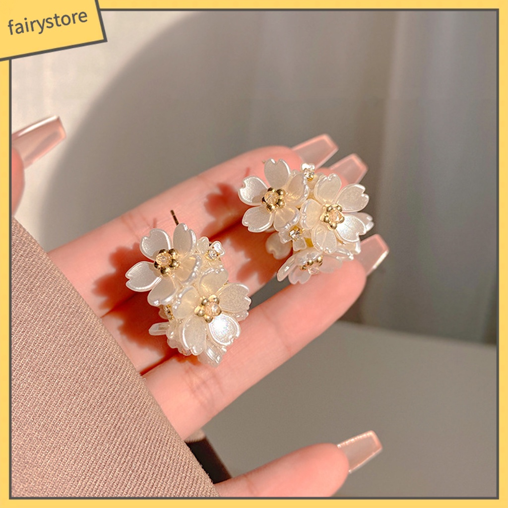 1 Đôi Bông Tai Hình Cánh Hoa Anh Đào Tròn Không Gây Kích Ứng Trang Trí Tai Dành Cho Cô Dâu