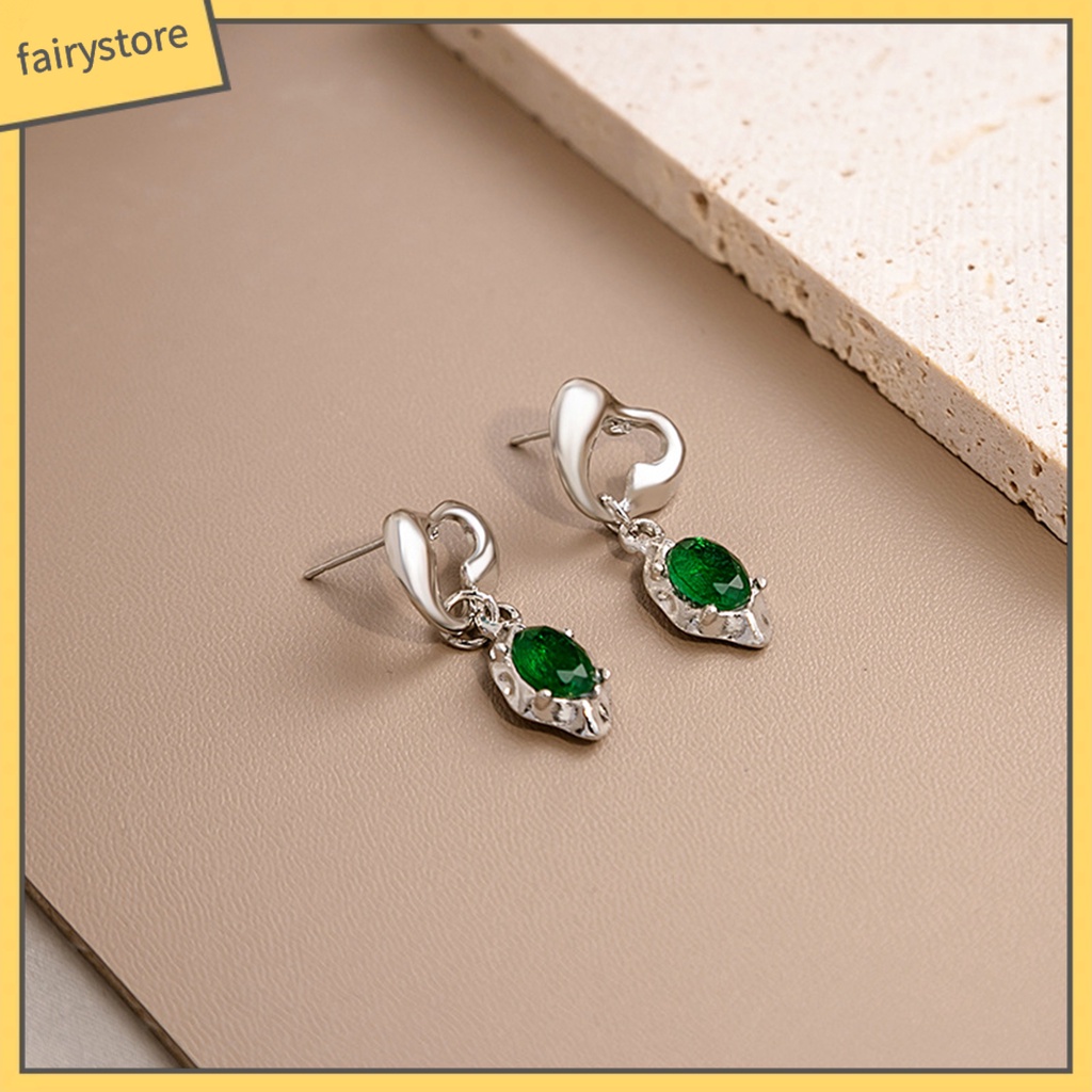 1 Đôi Bông Tai Hình Trái Tim Đính Đá Pha Lê Xanh Lá Phong Cách Retro