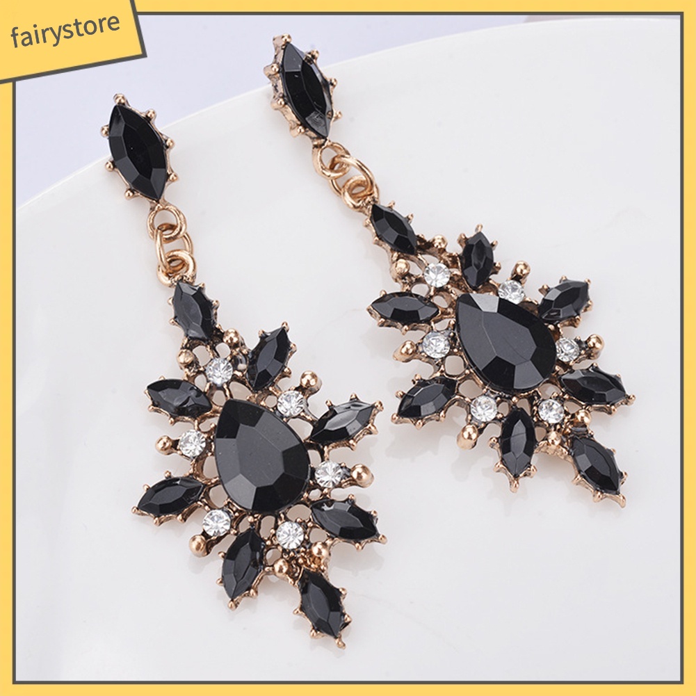 Bông Tai Hình Giọt Nước Đính Đá Lấp Lánh Dành Cho Nữ