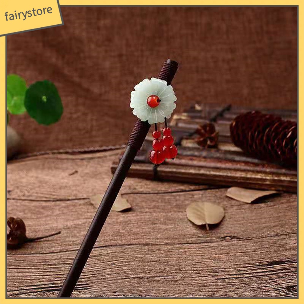 Trâm Cài Tóc Bằng Gỗ Hình Hoa Đính Hạt Phối Tua Rua Phong Cách Trung Hoa Cổ Điển Cho Nữ