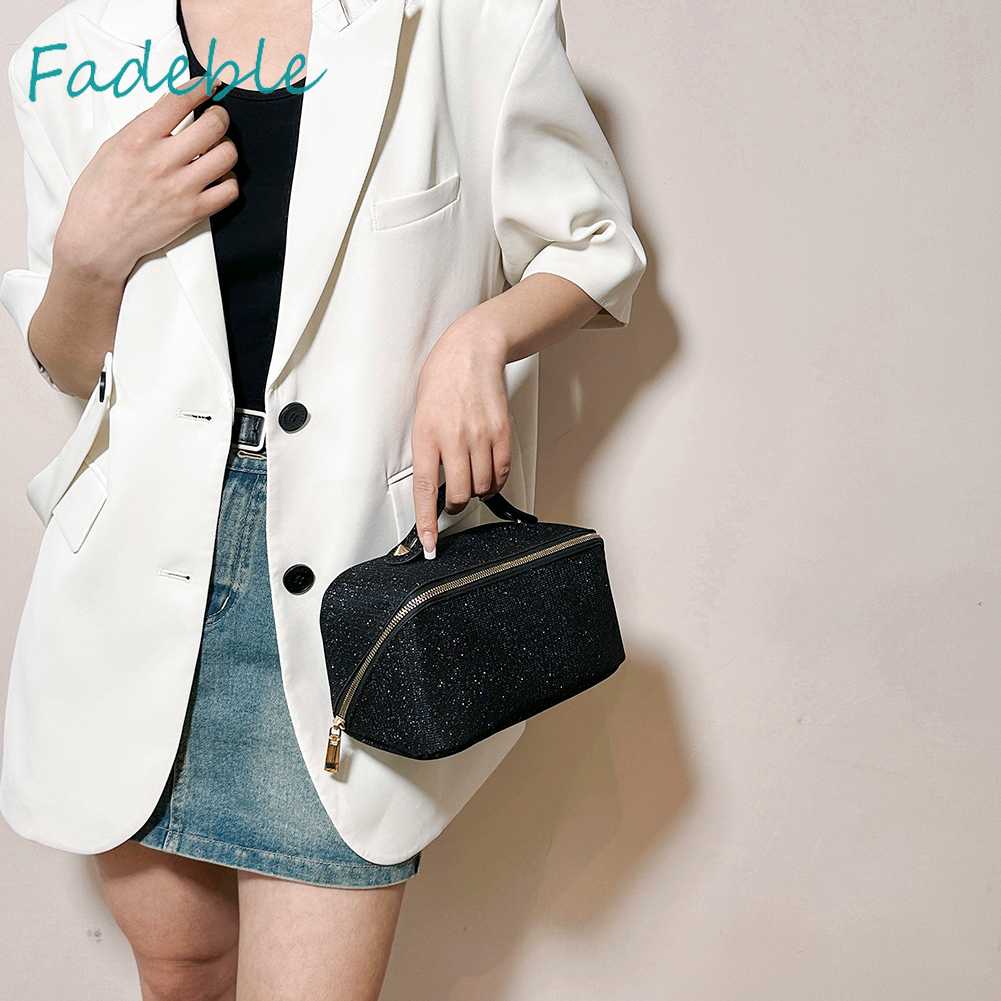 Túi Đựng Mỹ Phẩm Bằng PU Đính Đá Dung Tích Lớn Tiện Dụng