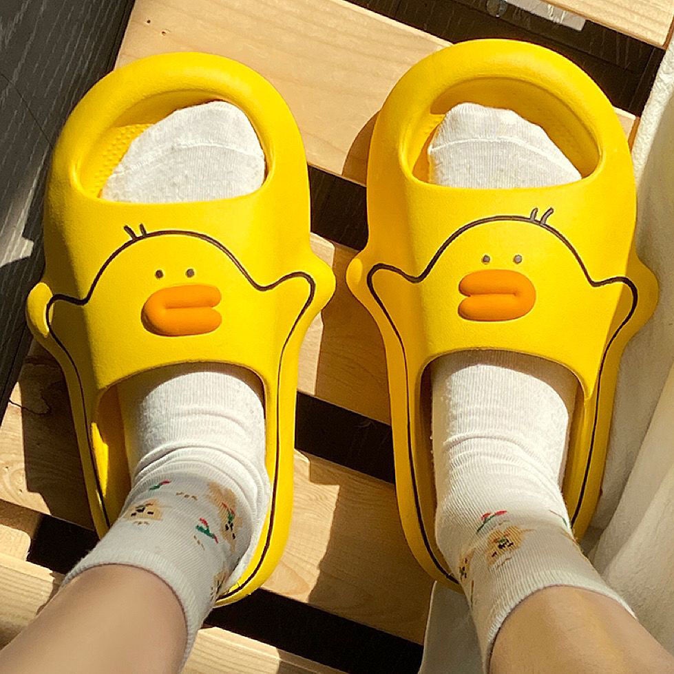 Dép Đi Trong Nhà Đế Dày Chống Trượt Hình Gà Con Dễ Thương Dành Cho Nữ