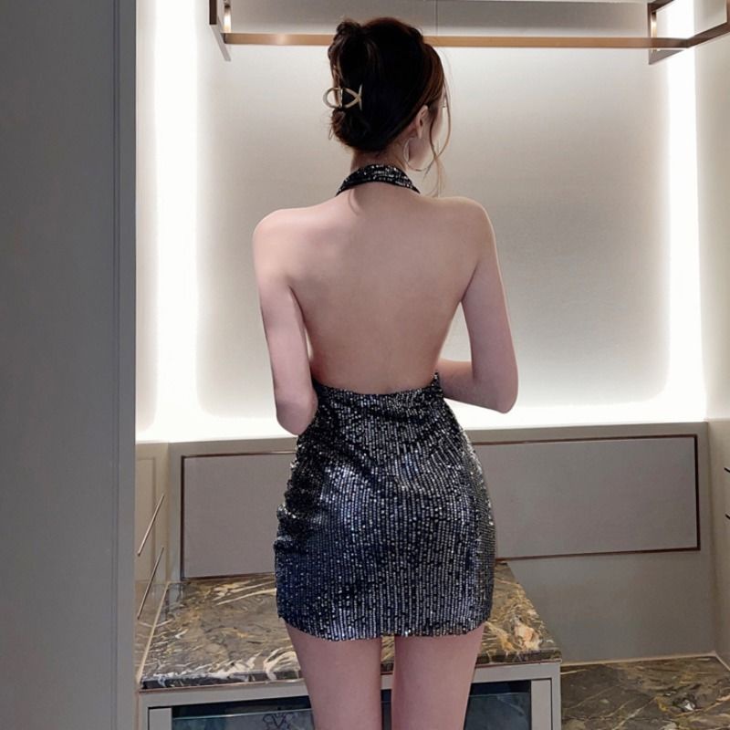 Đầm Cổ Chữ V Khoét Sâu Đính Kim Sa Lấp Lánh Phong Cách Đường Phố Gợi Cảm