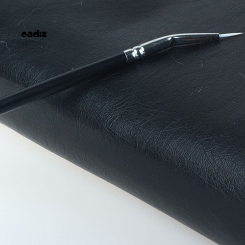 Cọ Trang Điểm Mắt Chuyên Nghiệp Với Đầu Cọ Mềm Mại Tiện Dụng