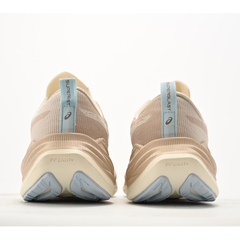 Giày Thể Thao Chuyên Nghiệp, Siêu Co Dãn