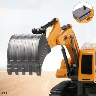 Rechargeable 6-channel remote control excavator toy