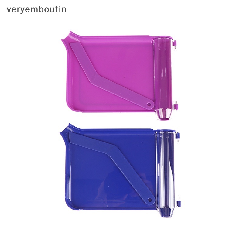 1 Khay Đựng Thuốc Bằng Nhựa Kèm Thìa Đếm Tay Phải Tiện Dụng