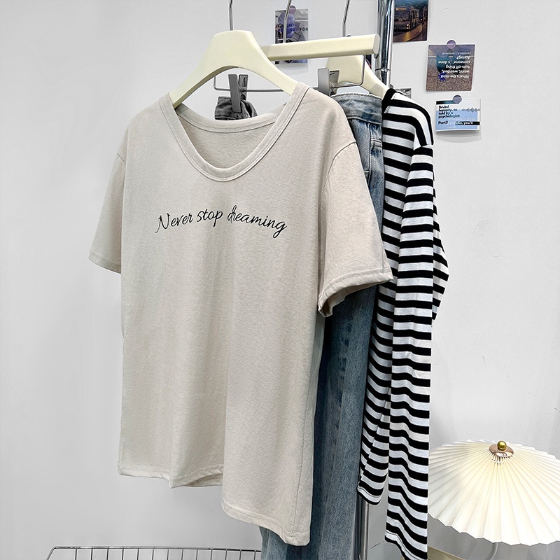 Áo Thun Nữ Ngắn Tay Cổ Chữ V in Chữ Thời Trang