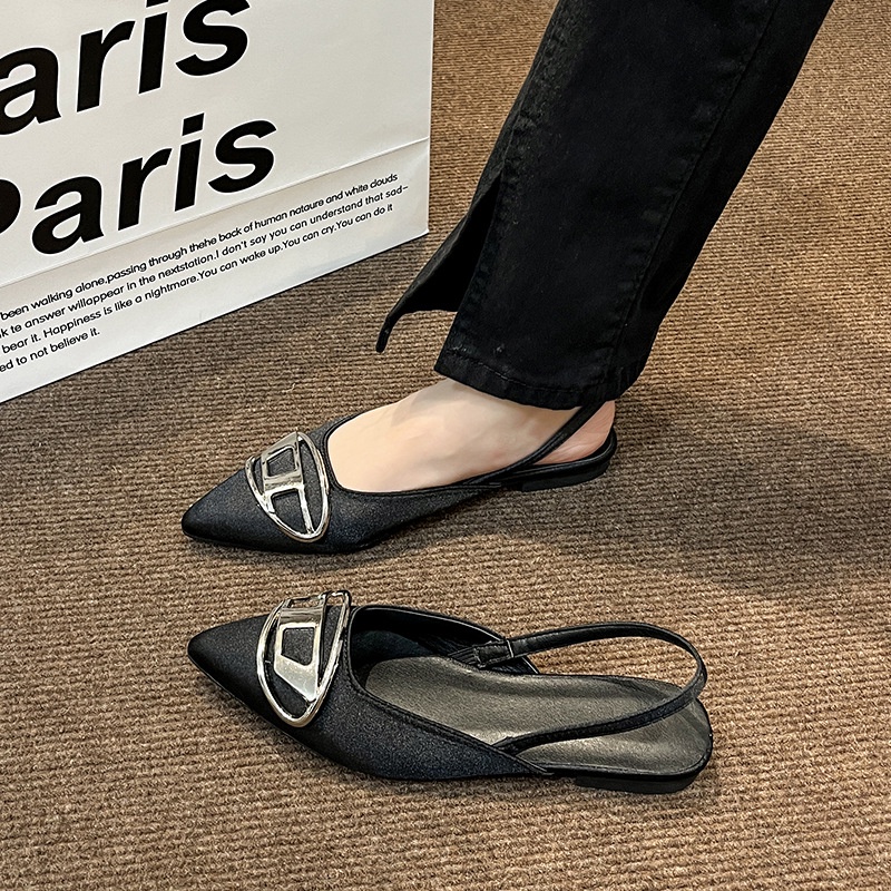 Sandal Mũi Nhọn Phối Khóa Kim Loại Phong Cách Thời Trang Pháp Dành Cho Nữ 02654