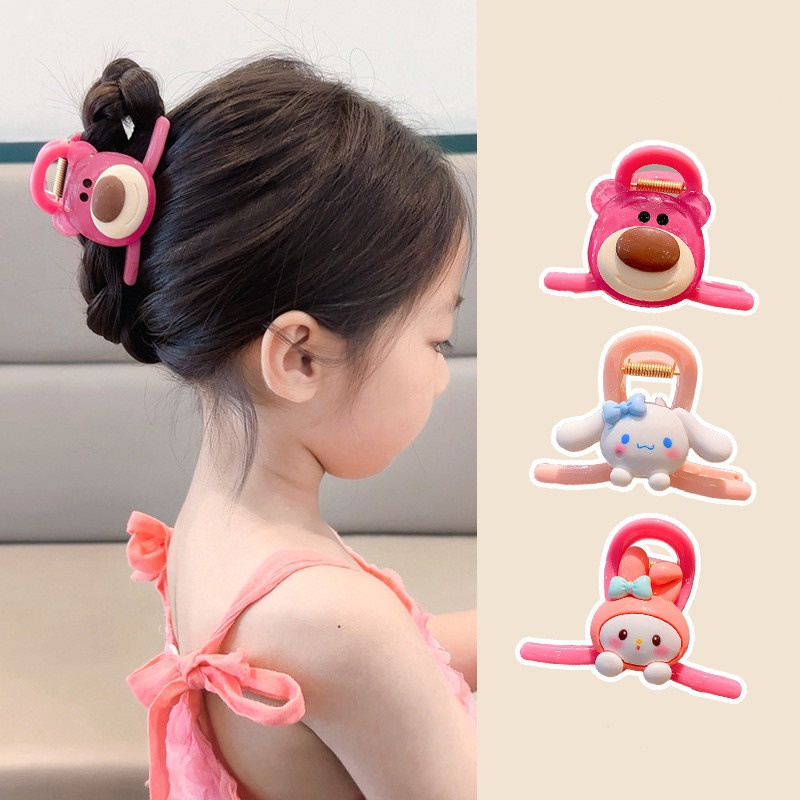 SANRIO Kẹp Tóc Đuôi Ngựa Hình Gấu / Dâu Tây Hoạt Hình Kiểu Công