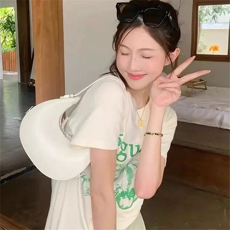 OSOI túi đeo chéo dây xích nữ Nhóm nhỏ Túi trăng dưới nách bằng da thú vị cao cấp Túi xách di động mini