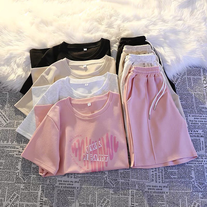 Bộ quần áo ngắn tay cho bé gái mặc hè chất cotton có size đến 65kg Bộ Cộc Tay Heart