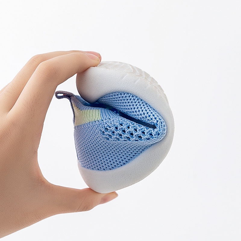 Giày Lưới Thoáng Khí Chống Trượt Màu Trơn 23 Phong Cách Mới TTC648