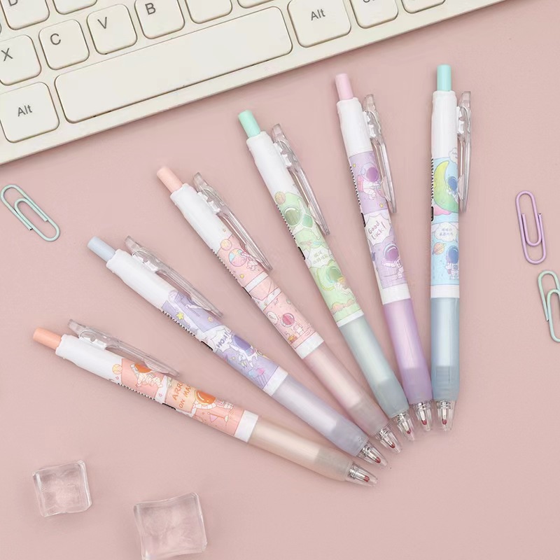 Bút Mực Gel Ngòi 0.5mm Hình Phi Hành Gia Hoạt Hình Sáng Tạo