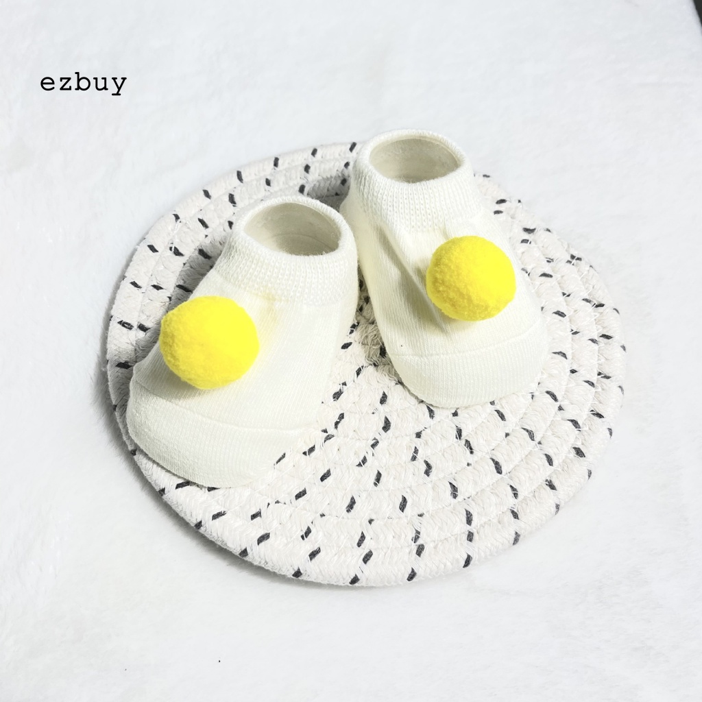 1 Đôi Tất Cotton Chống Trượt Đính Banh Lông Xinh Xắn Cho Bé