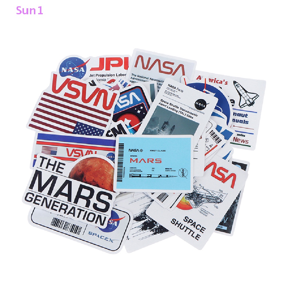 Set 50 Miếng Dán Trang Trí Xe Hơi / Laptop / Điện Thoại Họa Tiết Phi Hành Gia Hoạt Hình