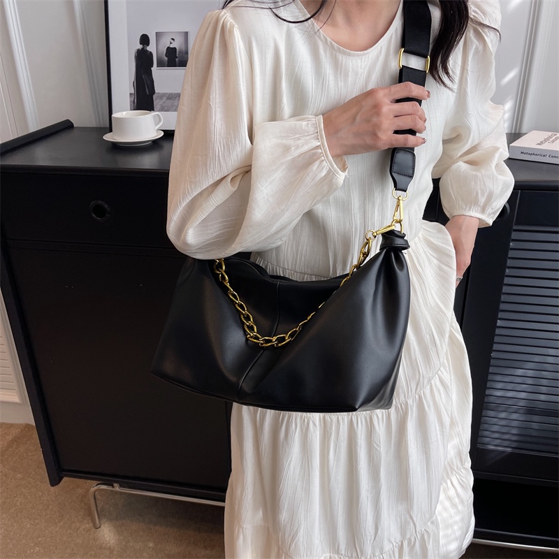 Túi Đeo Vai Hình Đám Mây Đơn Giản Và Thanh Lịch Thời Trang Cho Nữ