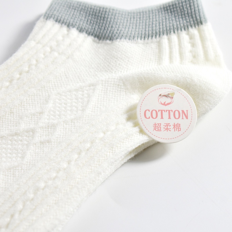Tất Nữ Cổ Ngắn Cao Cấp Phong Cách Nhật Bản, Chất Liệu Mềm Mại Êm Chân, Mềm Mỏng Thoáng Mát