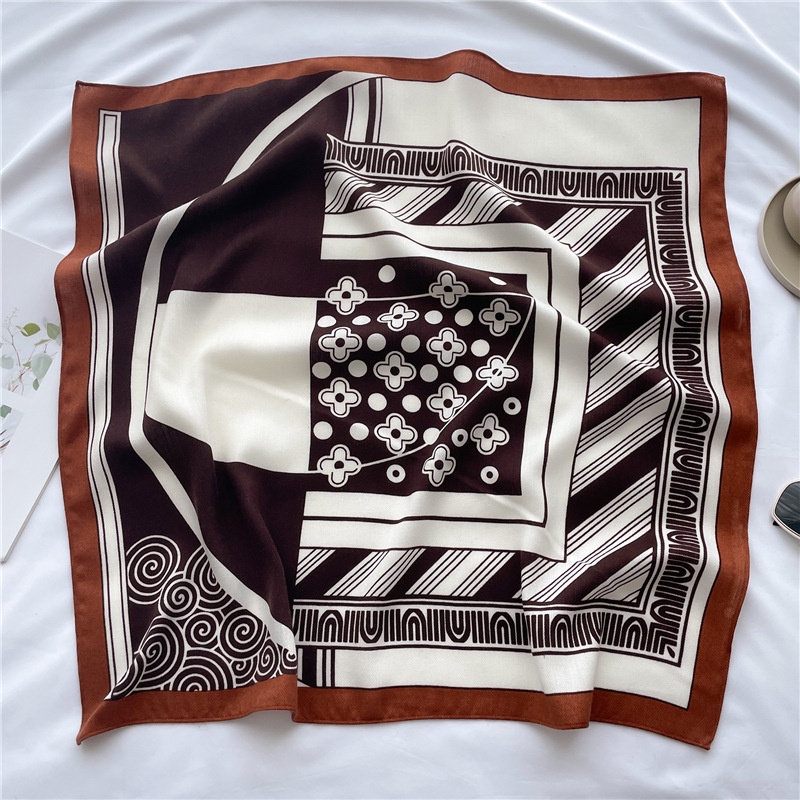 Khăn Choàng Cổ Nhung Hình Vuông 65x65cm Thoải Mái Thời Trang Thu Đông Cho Nữ