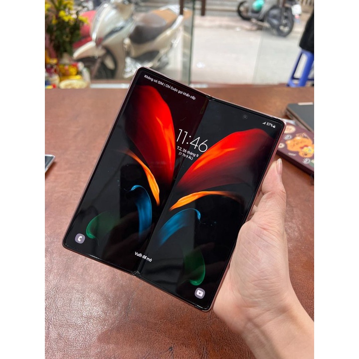 Điện thoại Samsung Galaxy Z Fold2 5G 12/256G máy 99 fullbox nguyên seal