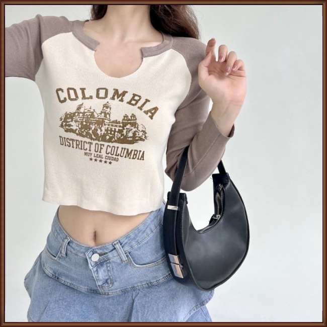 Áo Croptop Dệt Kim Tay Dài Cổ Tròn Dáng Ôm In Họa Tiết Xinh Xắn Thời Trang Cho Nữ