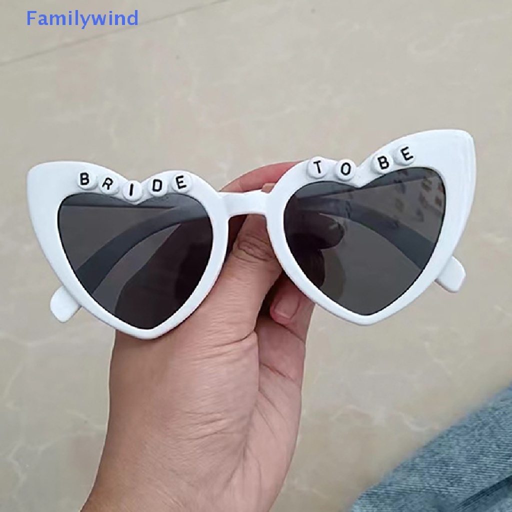 Familywind > Kính Râm Trang Trí Tiệc Độc Thân Cho Cô Dâu