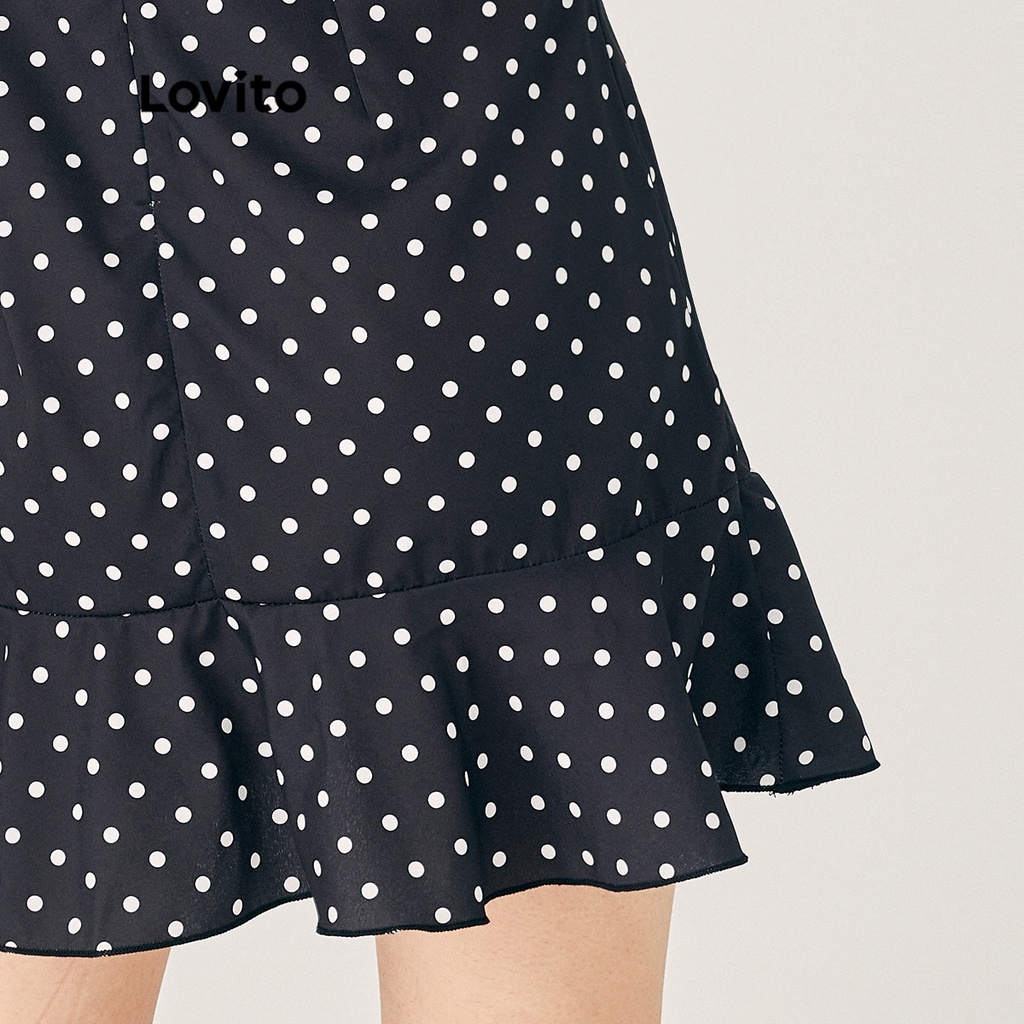Đầm Lovito tay phồ̀ng cổ vuông phối bèo chấm bi thanh lịch cho nữ LNE02062 (màu đen)