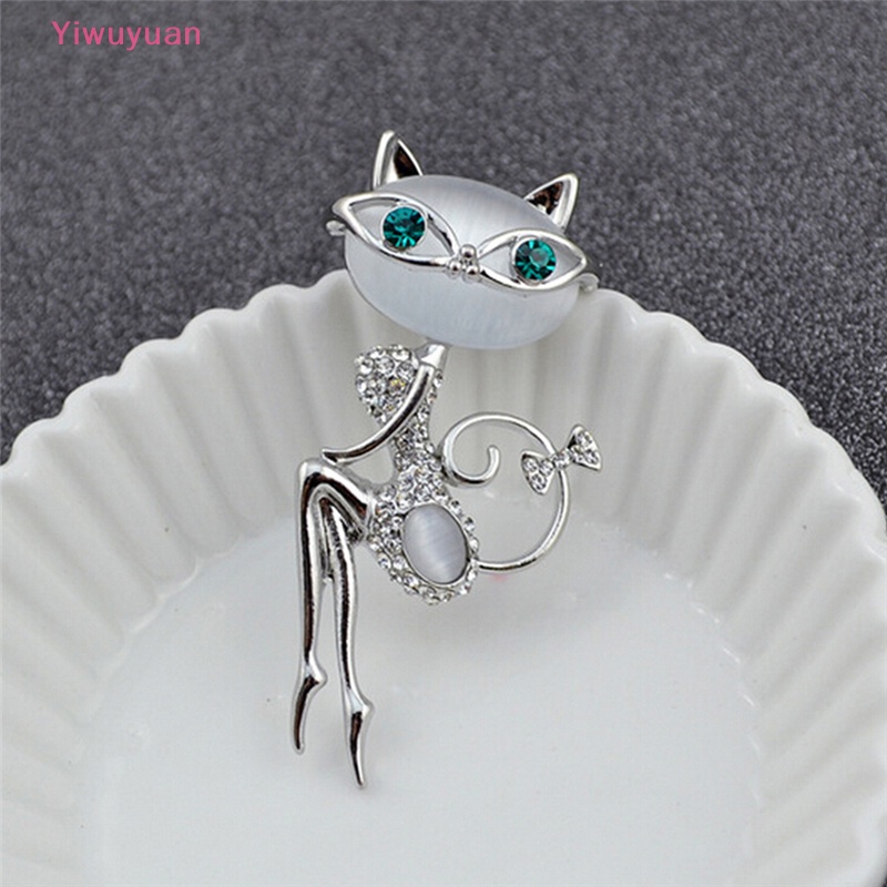 Trâm Cài Áo Hình Mèo Con Đính Đá Opal Thời Trang Mới