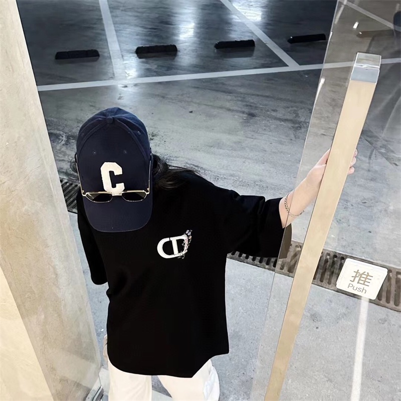 D88io &amp; - Áo Thun Tay Ngắn Dày Thêu Hoa Đường Phố Mới Nhất Thời Trang Đường Phố Cho Nam Và Nữ Cùng Phong Cáchkdyrfd