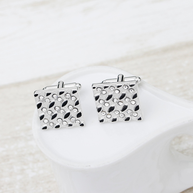 Khuy Măng Sét Kim Loại Hình Vuông Đính Đá Sang Trọng Cho Nam