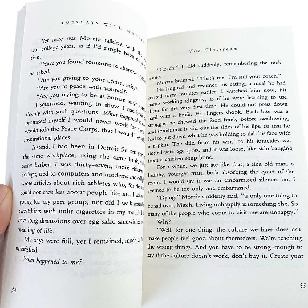 Sách Tiểu Thuyết Tiếng Anh Thứ Ba Mẫu Mã Đa Dạng Với Morrie Fourteen thứ ba Lessons Mitch Albom Life Philosophy