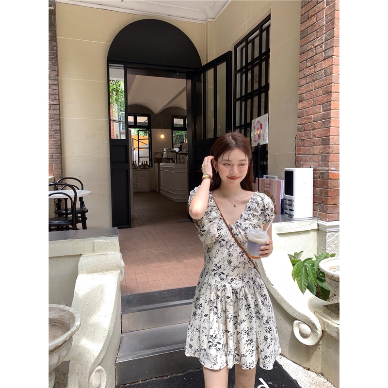 Đầm MIDI Ngắn Tay Cổ Chữ V Họa Tiết Hoa Phong Cách Hàn Quốc Ngọt Ngào