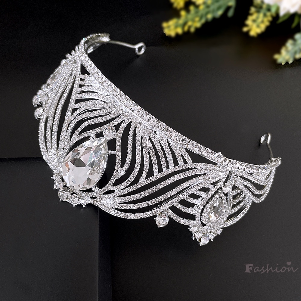 Vương Miện Đính Đá Lấp Lánh Nhiều Màu Sắc