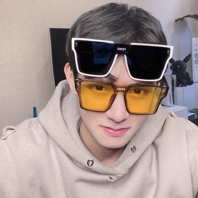 Kính Mát Chống Tia UV Gọng Lớn Phong Cách Hàn Quốc Cổ Điển Thời Trang Mùa Hè Cho Nam Và Nữ