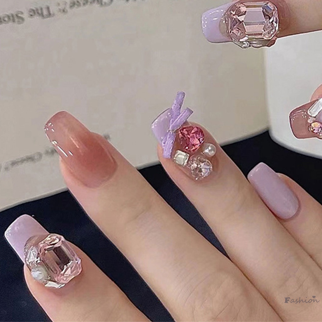 Móng Tay Giả Màu Sắc Tươi Sáng Phong Cách Pháp