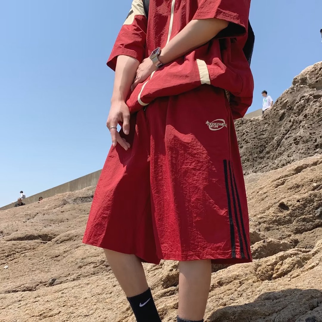 Bộ Đồ Thể Thao Áo Tay Ngắn Phối Quần Short Dáng Rộng Kiểu Retro Mỹ Thời Trang Mùa Hè 2023 Cho Nam