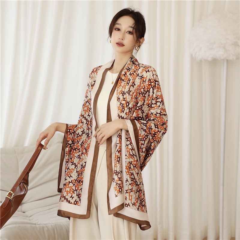Khăn Choàng Cổ Dài Mỏng Cỡ Lớn 180X90Cm In Chữ Thời Trang Xuân Hè