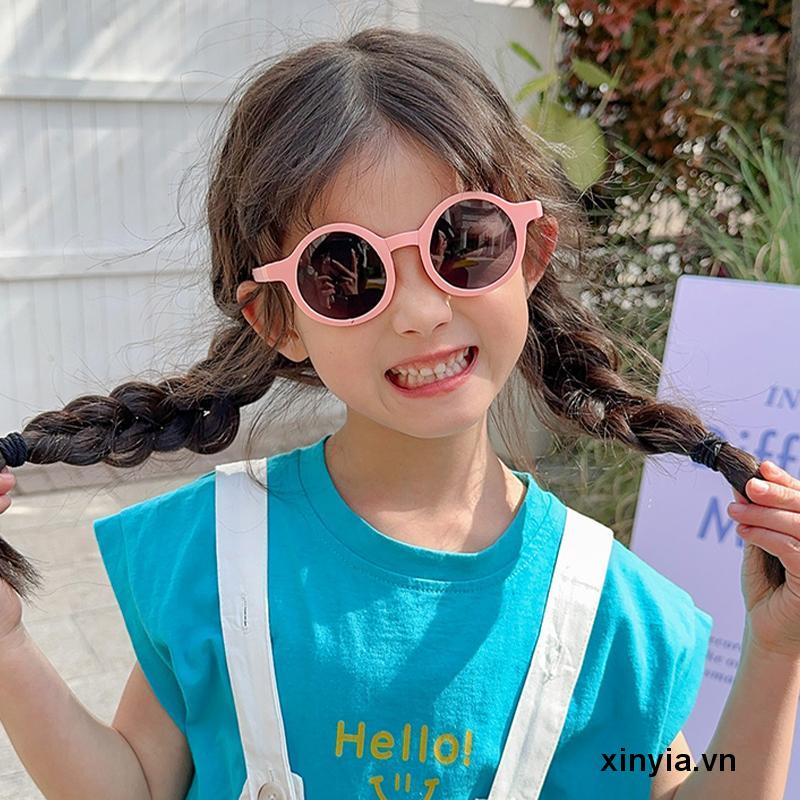 Kính mát gọng tròn chống tia UV màu trơn kiểu dáng dễ thương dành cho bé