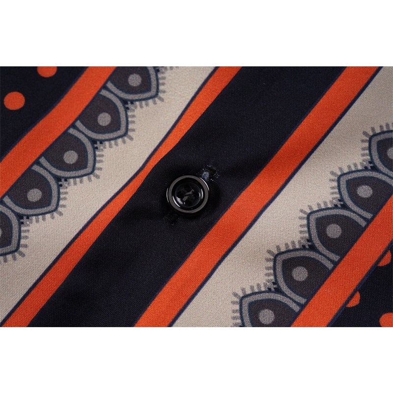 Áo Thun Ngắn Tay In Họa Tiết Cổ Điển Thời Trang Đường Phố