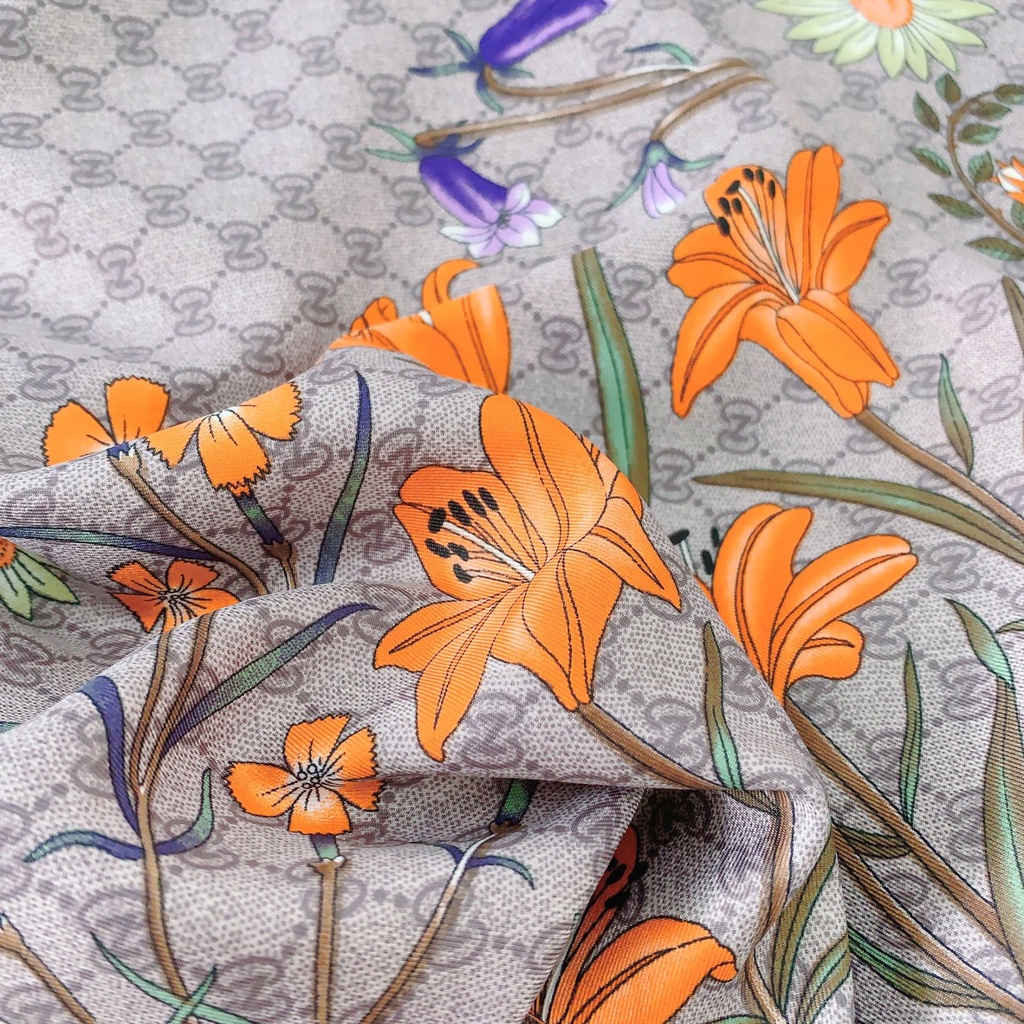 Khăn Quàng Cổ Lụa Hình Vuông Cỡ Lớn 90 * 90cm Chống Nắng Mùa Hè Dễ Phối Đồ In Họa Tiết Hoa Cho Nữ