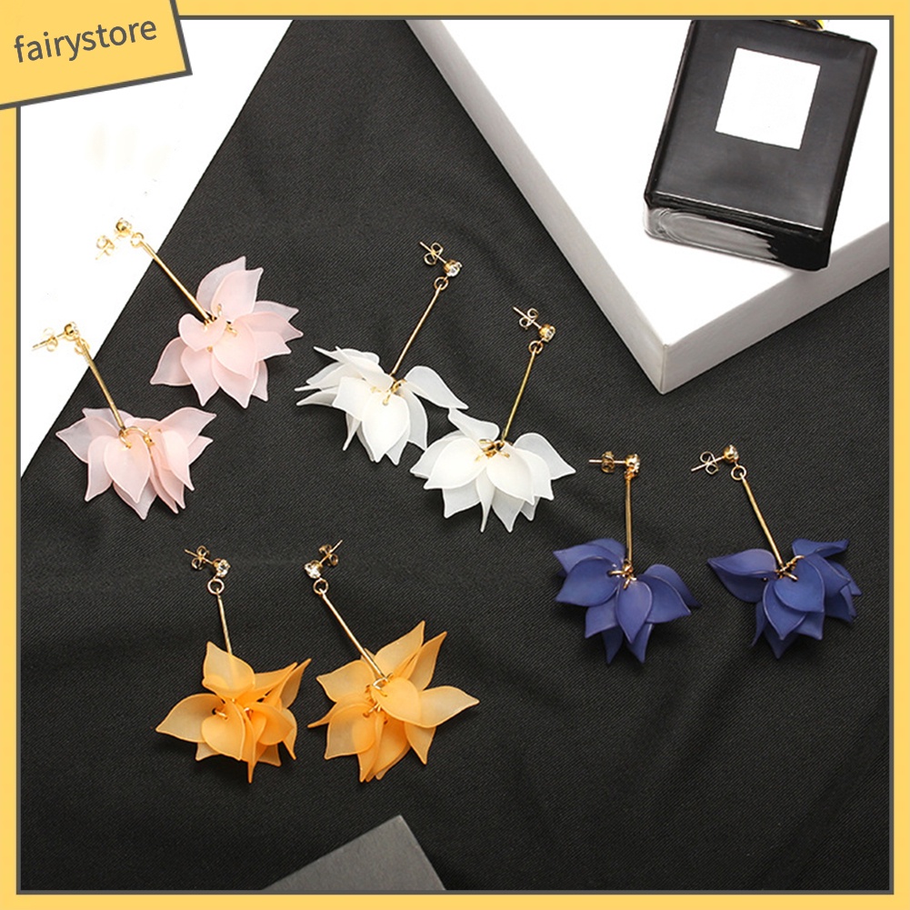 Bông Tai Dài Hình Cánh Hoa Đính Đá Phối Tua Rua Thời Trang Cho Nữ