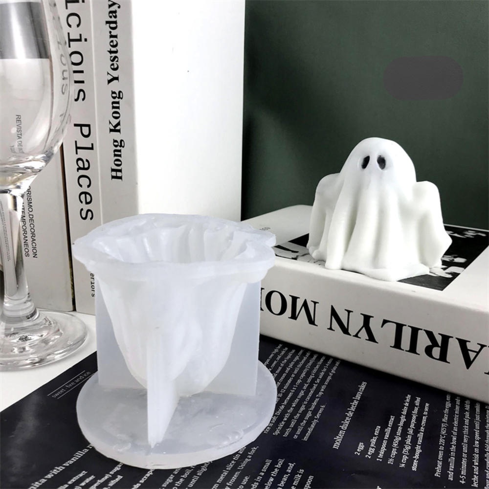 Khuôn Làm Xà Phòng / Sô Cô La Bằng Silicone Hình Ma 3D DIY