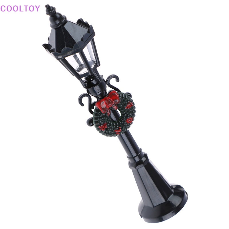 Mô Hình Đèn Đường 1 / 12 Dùng Trang Trí Nhà Búp Bê